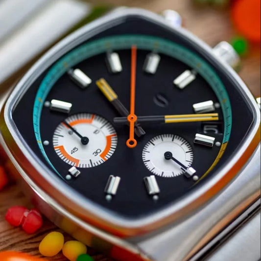 Reloj Deportivo Hombre CILOA – Diseño Wormhole, Esfera Grande