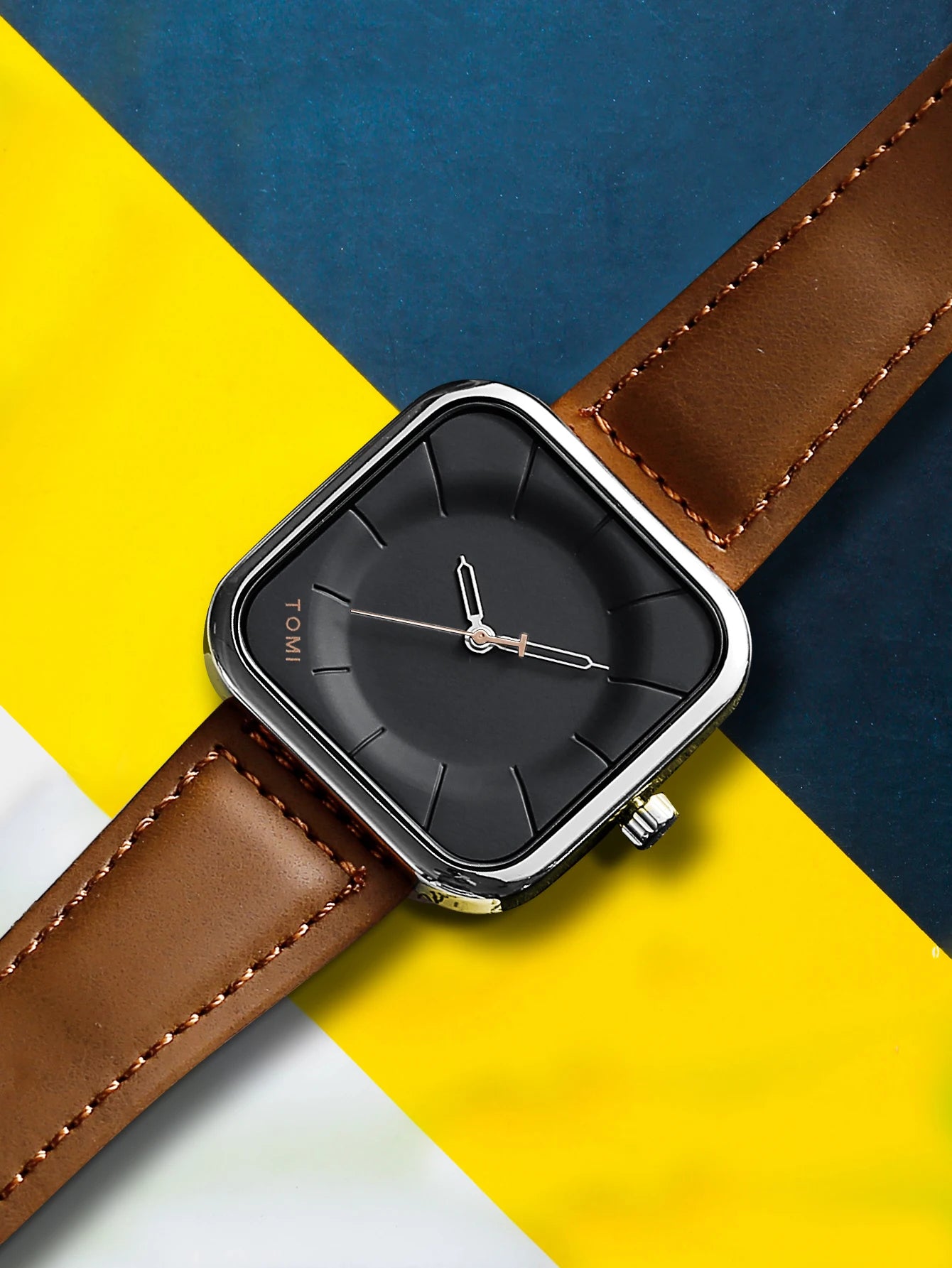 Reloj TOMI de cuarzo negro, diseño cuadrado elegante
