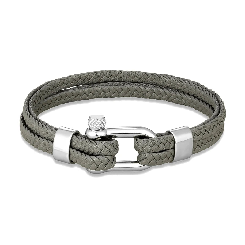 Pulsera de Cuero Trenzado Multicapa – con Grillete en U de Acero Inoxidable
