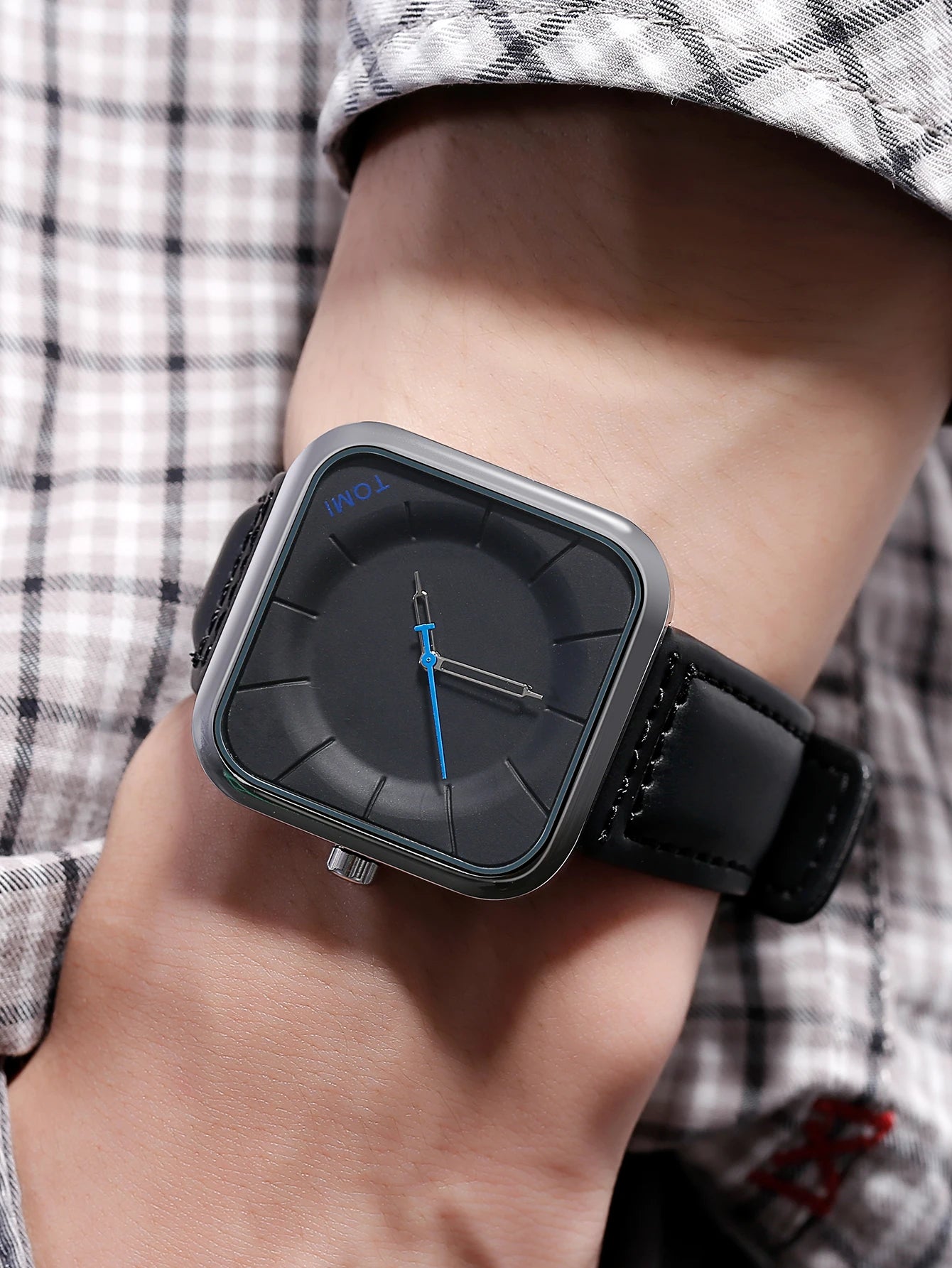 Reloj TOMI de cuarzo negro, diseño cuadrado elegante