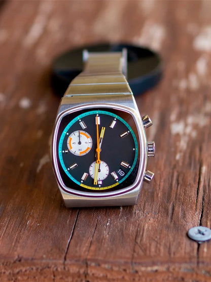 Reloj Deportivo Hombre CILOA – Diseño Wormhole, Esfera Grande