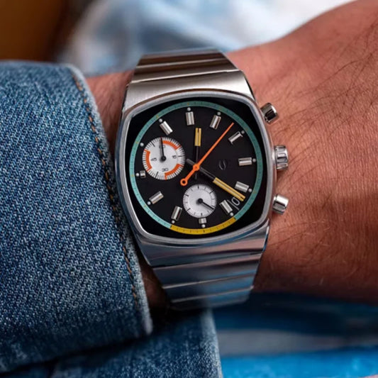 Reloj Deportivo Hombre CILOA – Diseño Wormhole, Esfera Grande