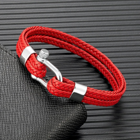 Pulsera de Cuero Trenzado Multicapa – con Grillete en U de Acero Inoxidable