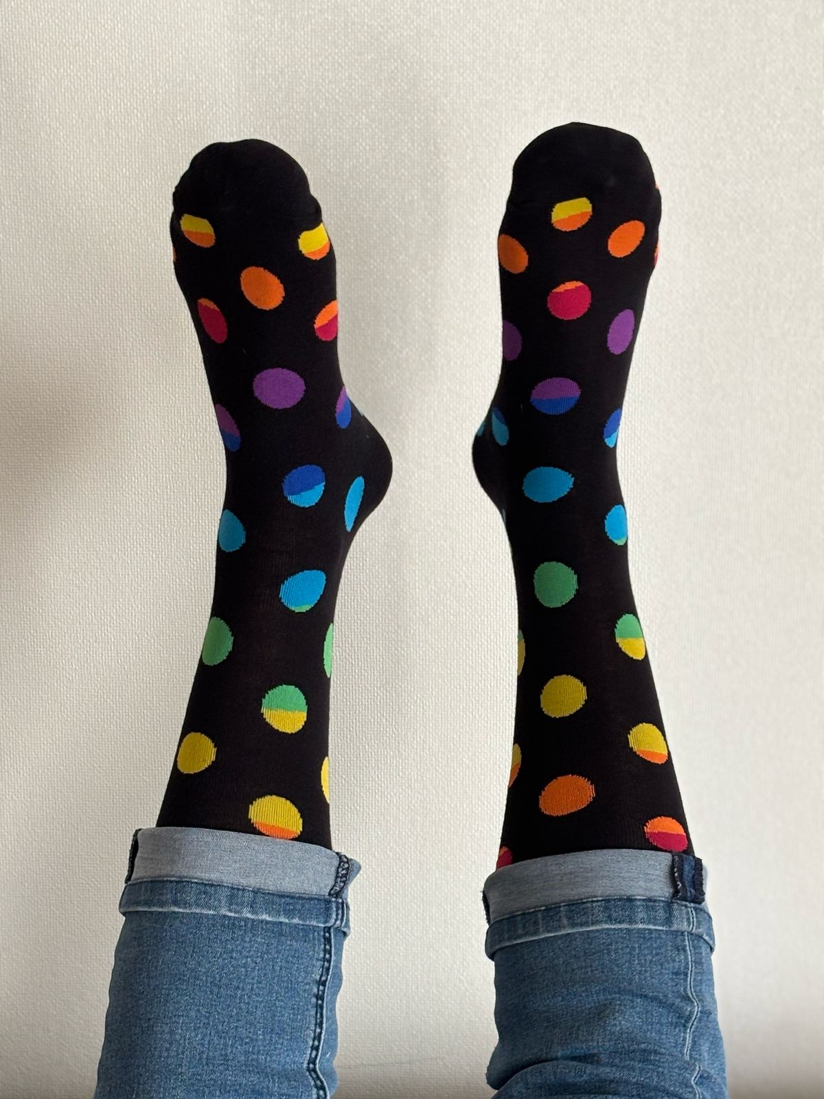 🎨 Calcetines "Puntos de Colores" 🔴